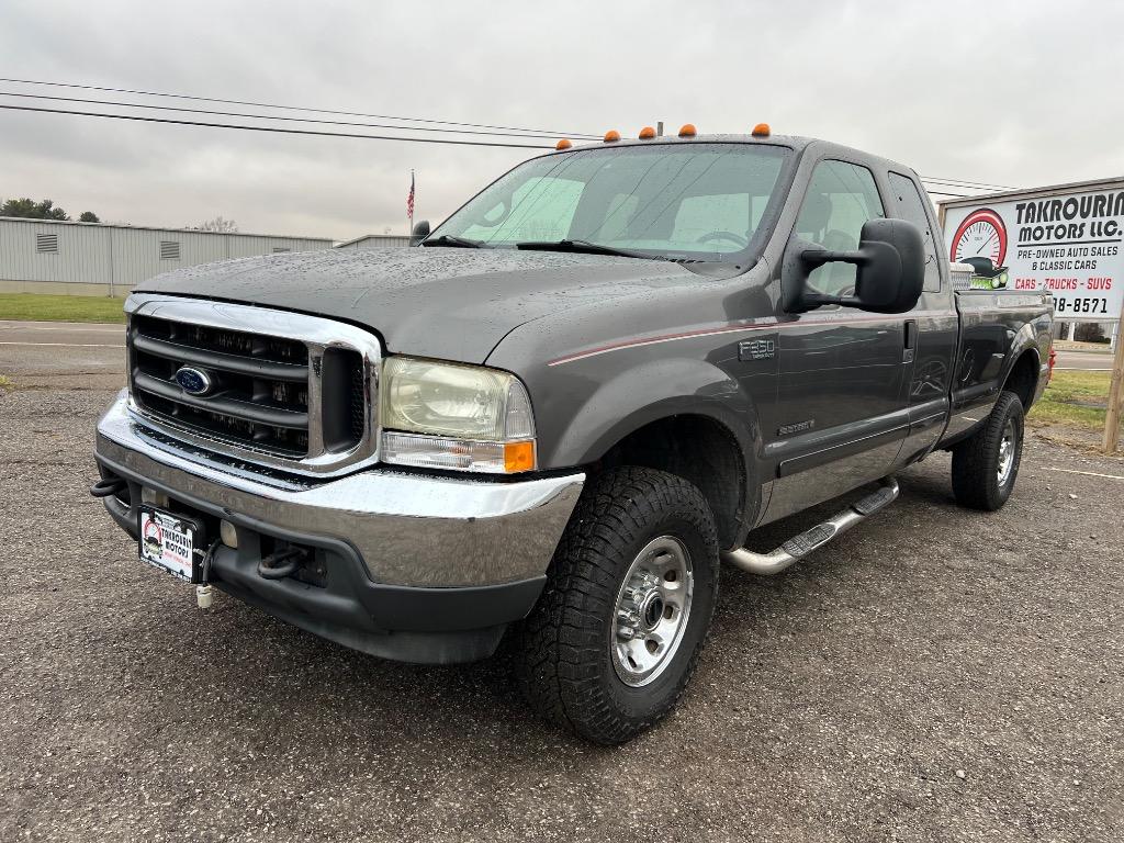 2002 Ford F-350 Super Duty XLT's photo