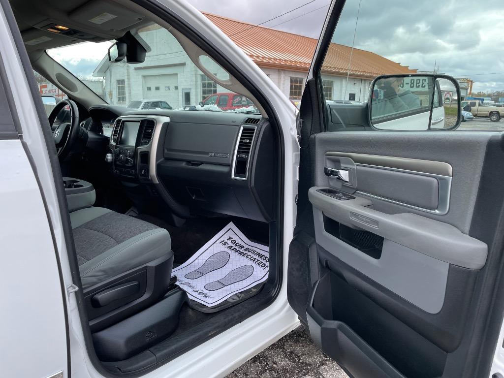2016 RAM Ram 1500 Pickup Big Horn - Photo 12