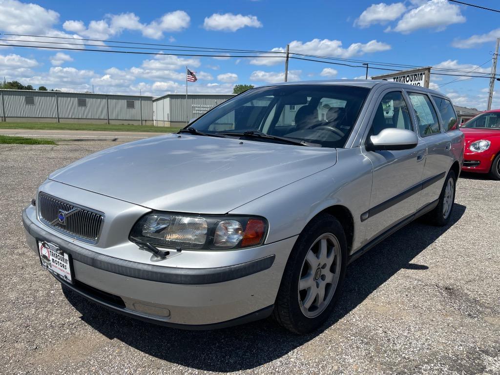 2003 Volvo V70 2.5T A AWD's photo