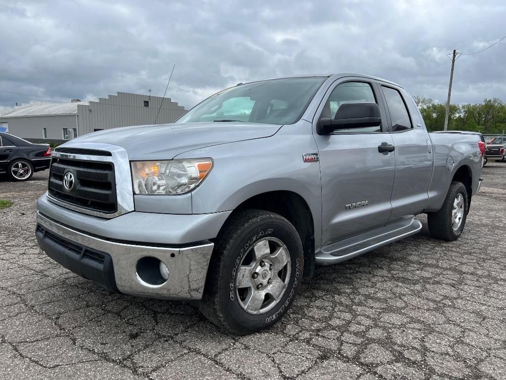2012 Toyota Tundra 5.7 Auto 4WD Tundra Grade Double Cab's photo