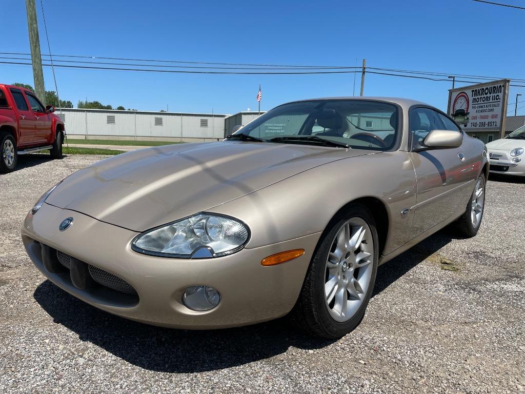 2001 Jaguar XK XK8's photo