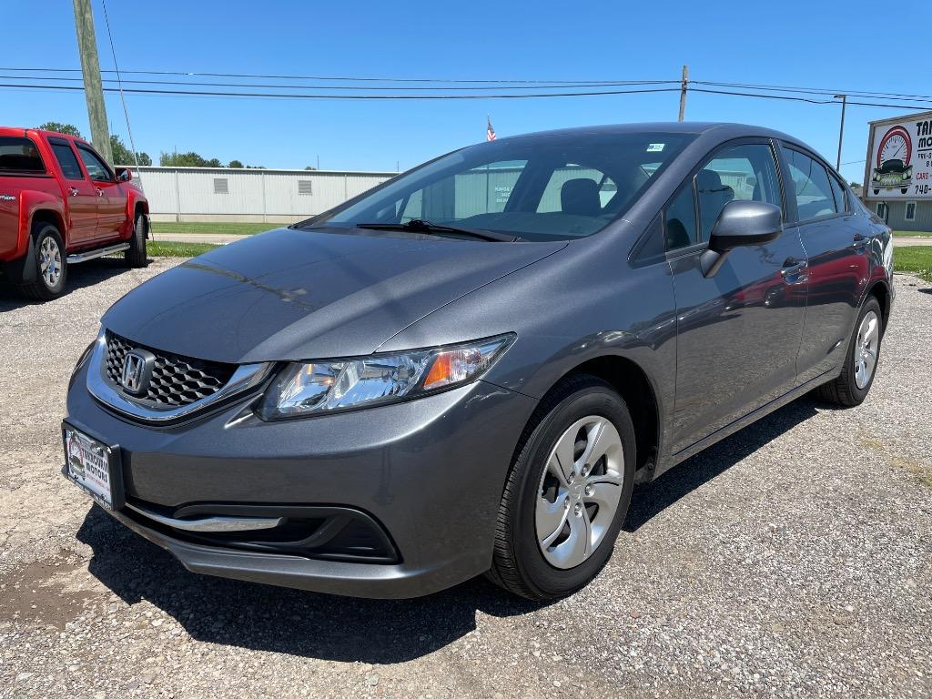 2013 Honda Civic LX Auto's photo